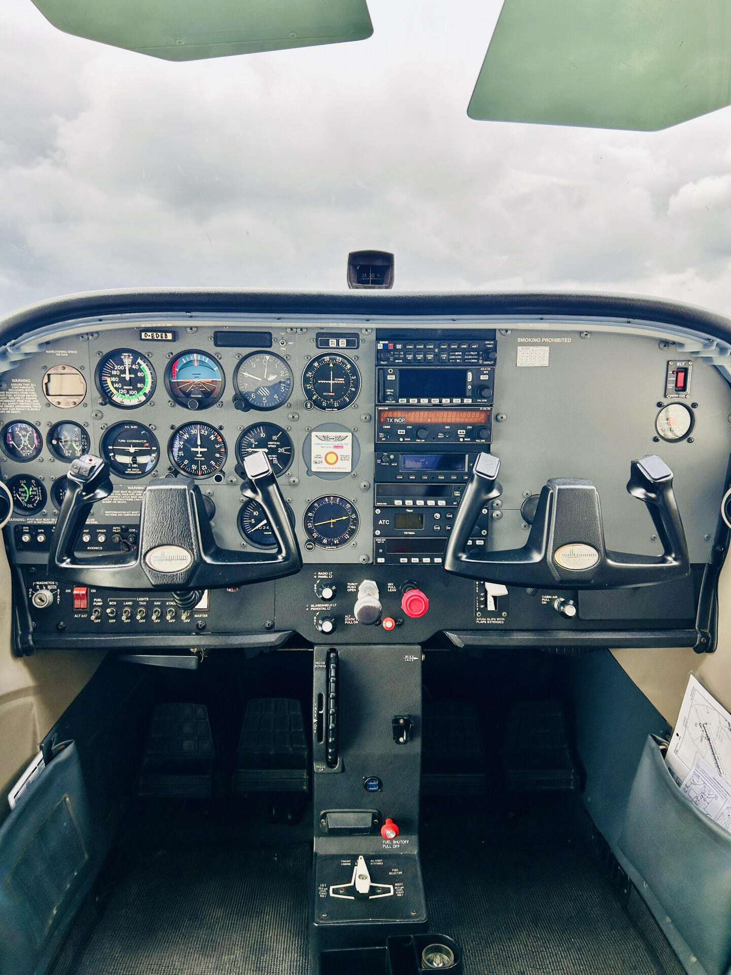 Cessna 172S Instrumenten Panel