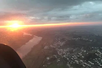 Survol de la Loire de Nantes à Ancenis