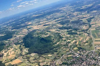 1-Stündiger Rundflug über Nürnberg & die Fränkische Schweiz