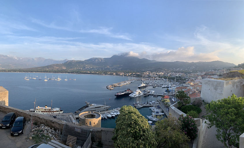 Excursion à la journée vers Calvi (Corse)