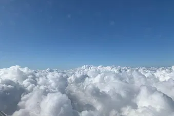Lyon vue du ciel - de jour comme de nuit