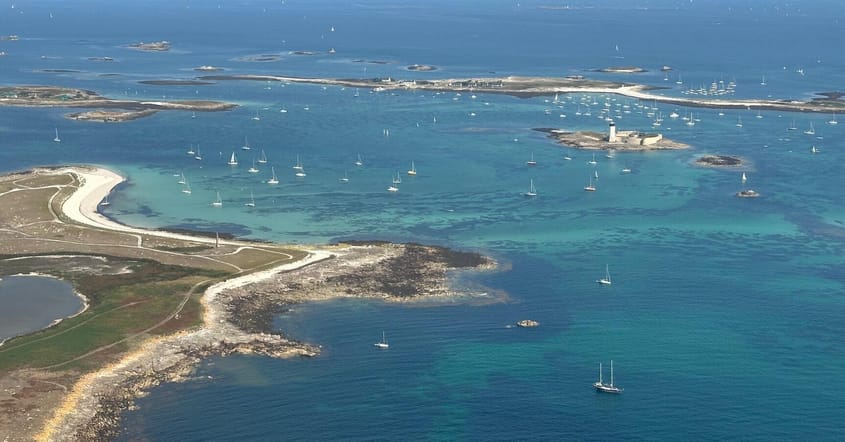 LES GLENANS / GROIX / LA RIA d'ETEL. FINISTERE et MORBIHAN