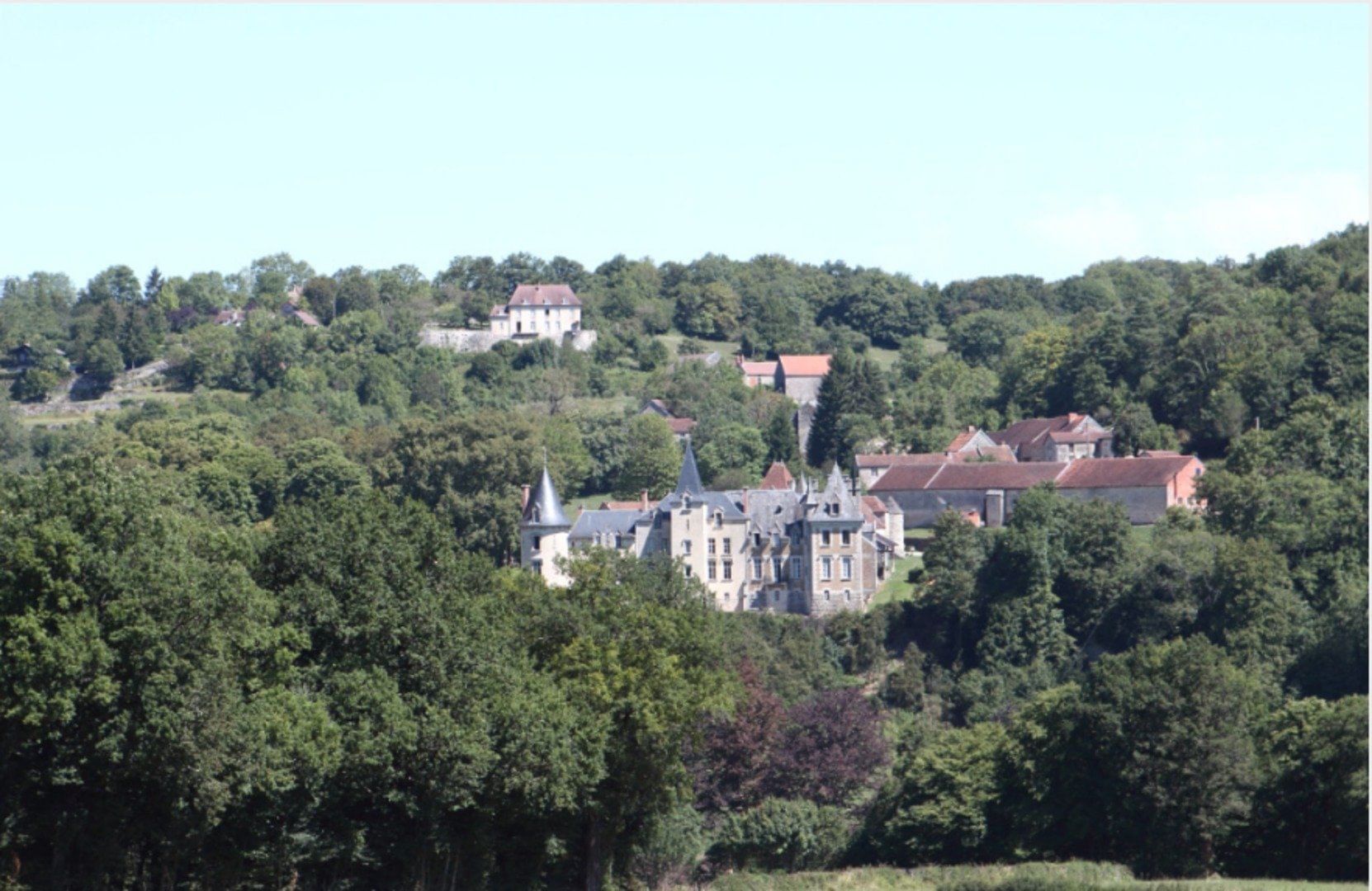 Volez à travers le patrimoine historique du Chatillonnais