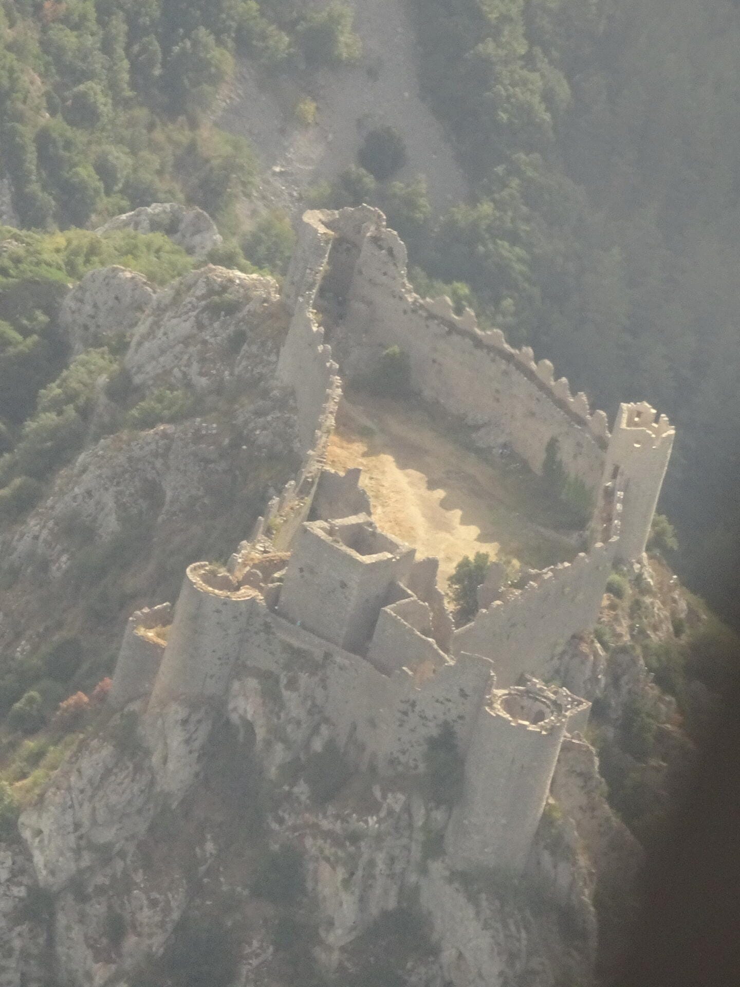 ⚔️A la poursuite des châteaux Cathares 🏰