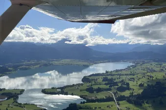 Rundflug: Zugspitze, Füssen & Schloss Neuschwanstein