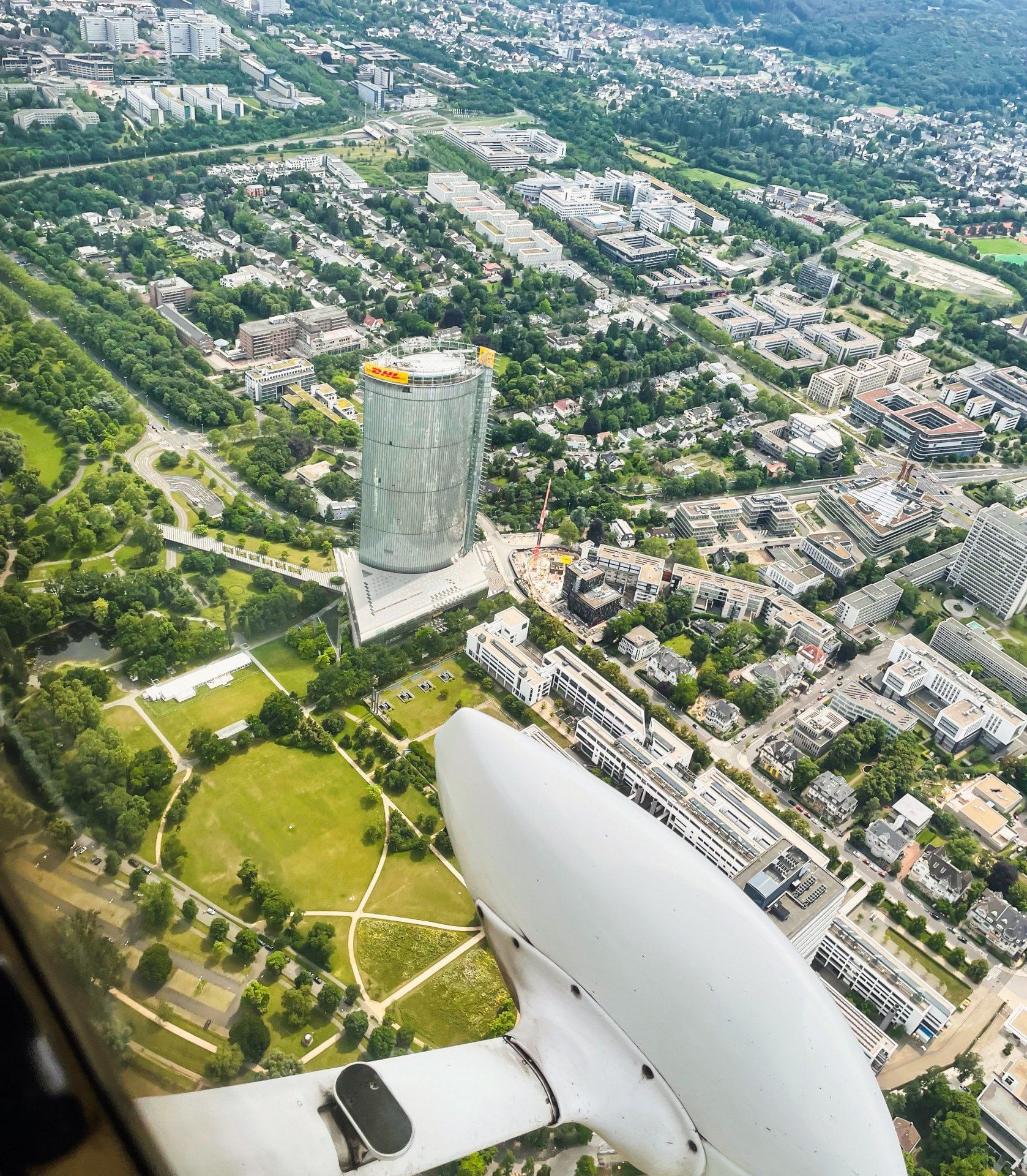 1h Rundflug über Ihre Wunschziele (2 Passagiere)
