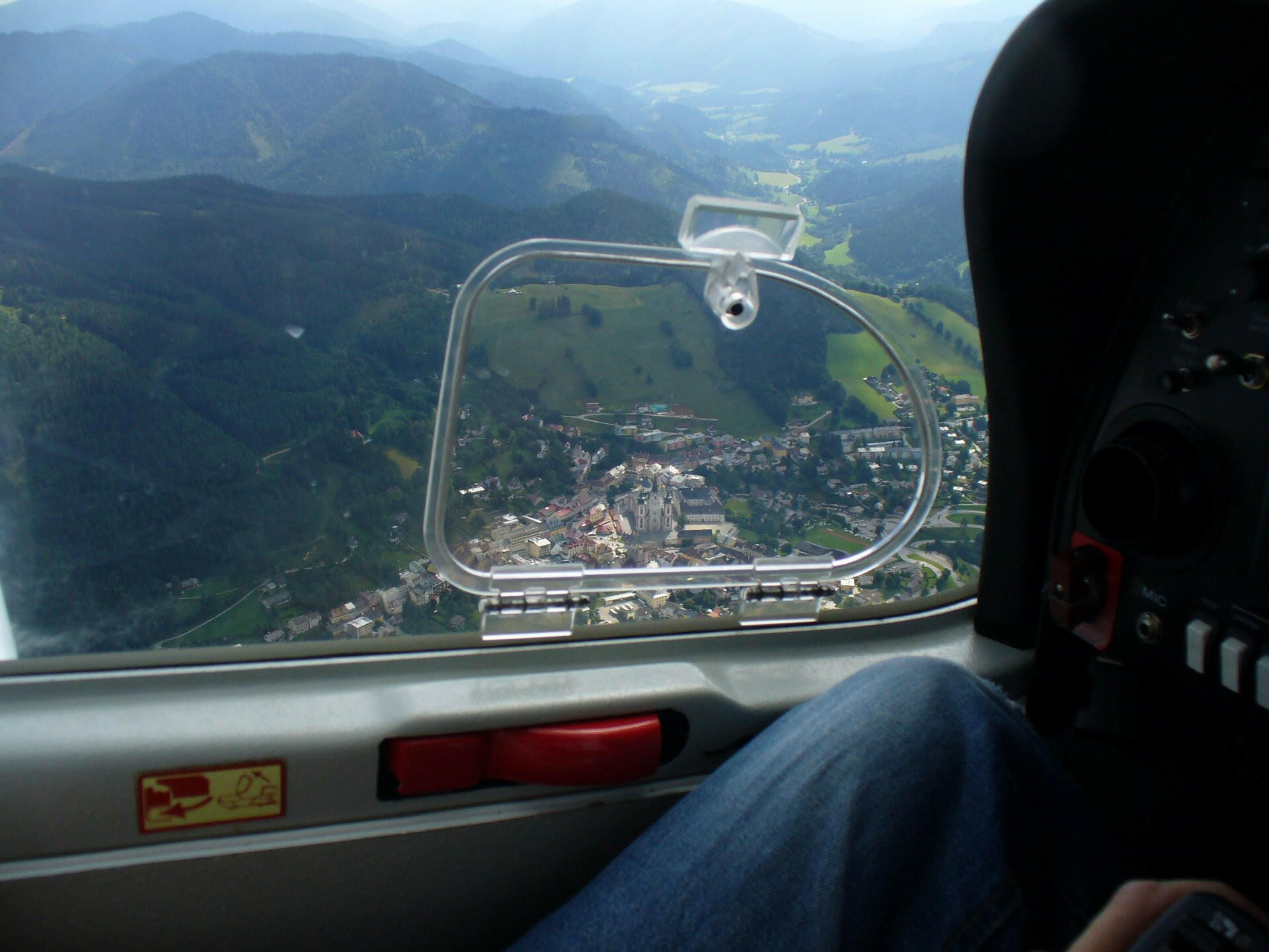 Rundflug zum Ötscher und zur Wallfahrtskirche Mariazell