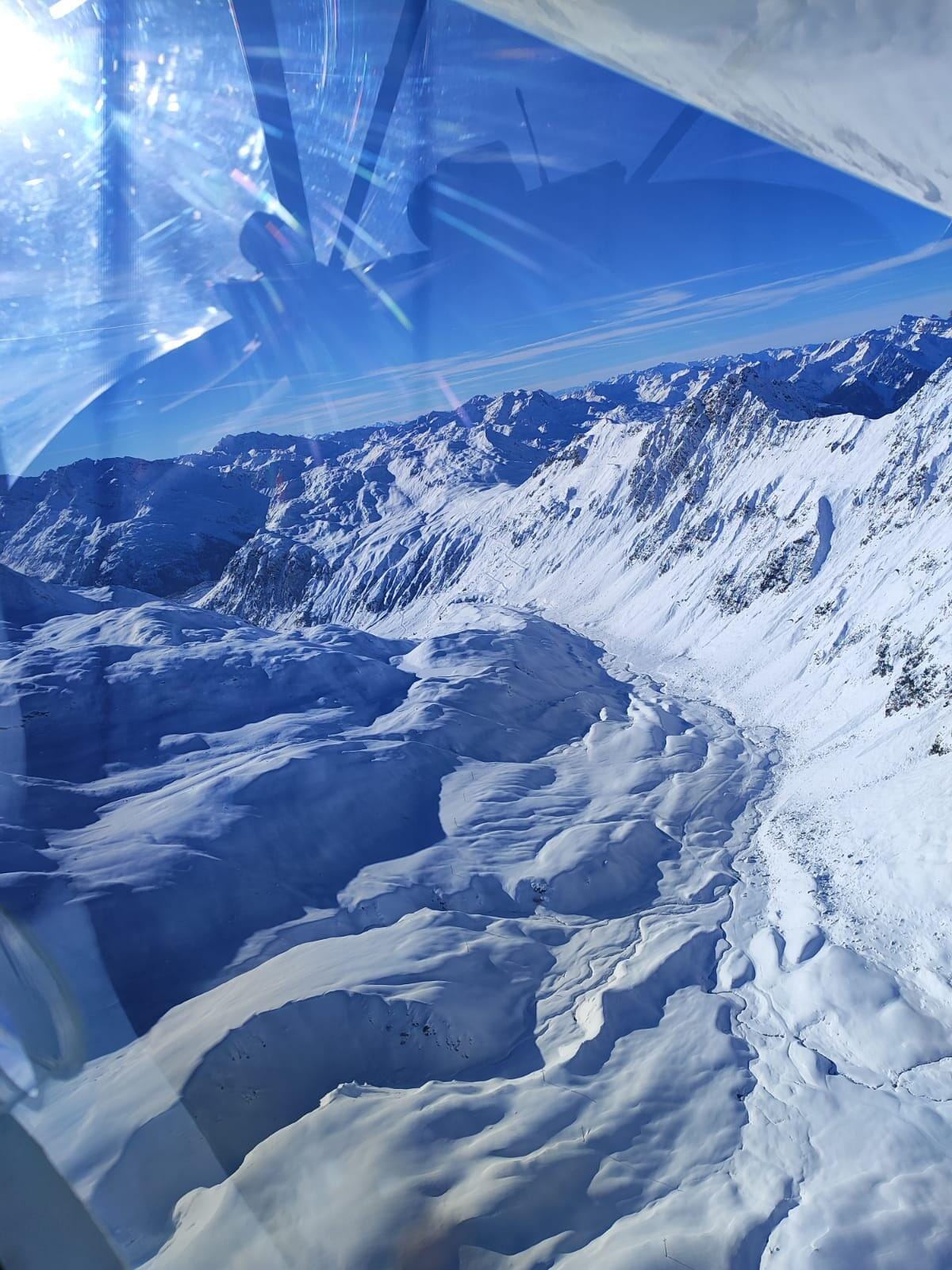 Alpenrundflug ab Mengen – Arlberg & Silvretta