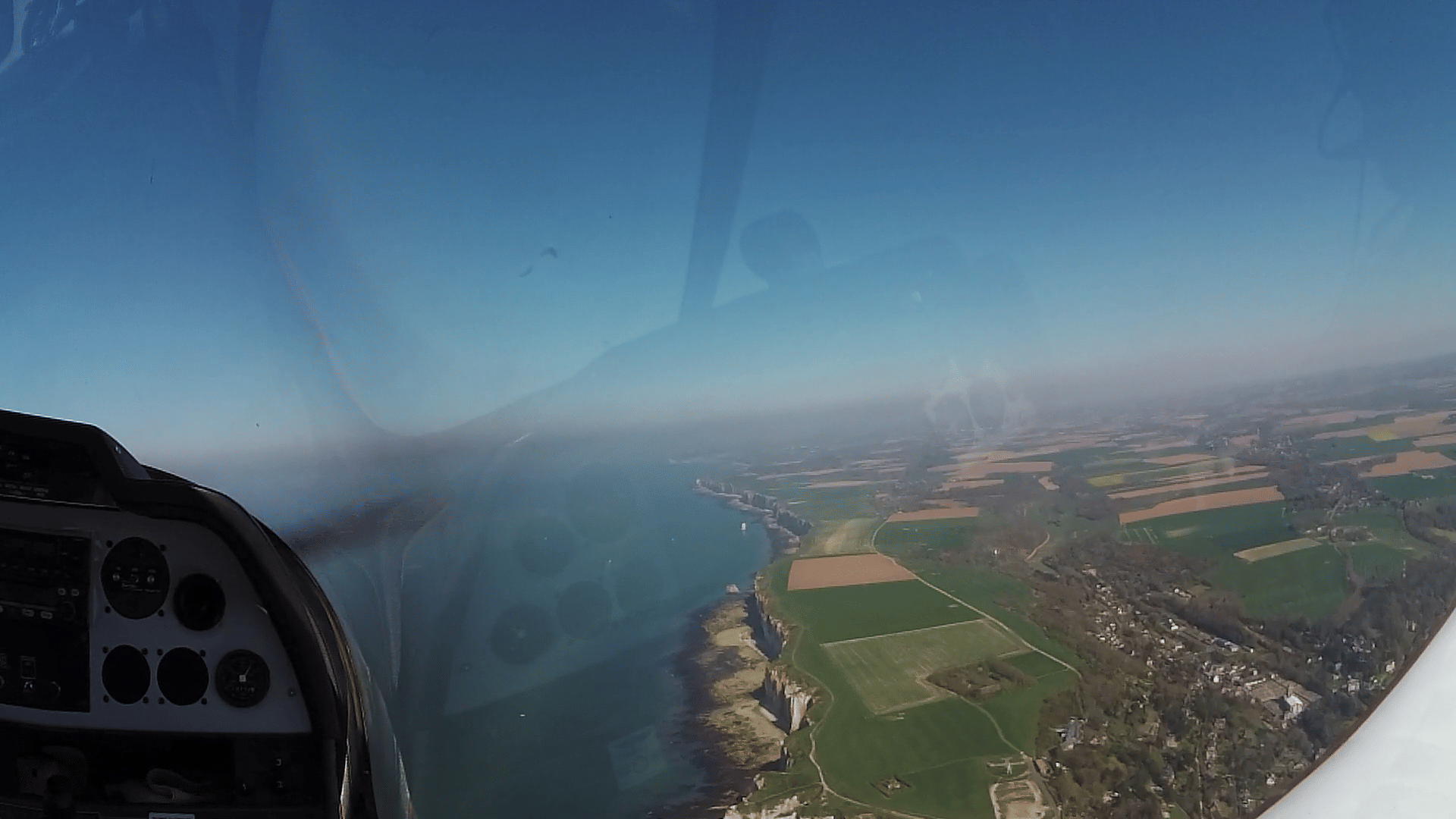 La côte d'Albâtre, jusquà Etretat.