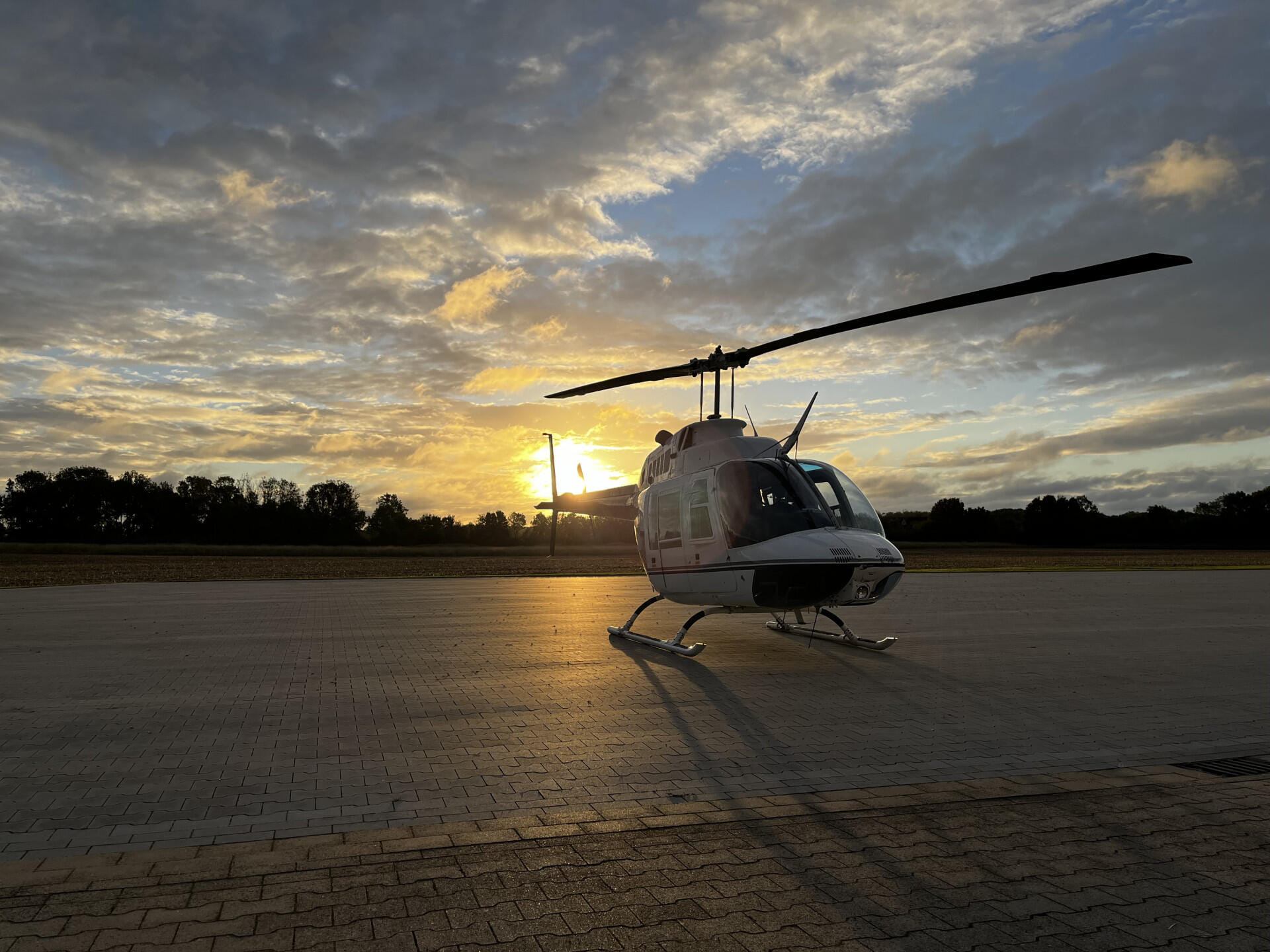 Bell 206