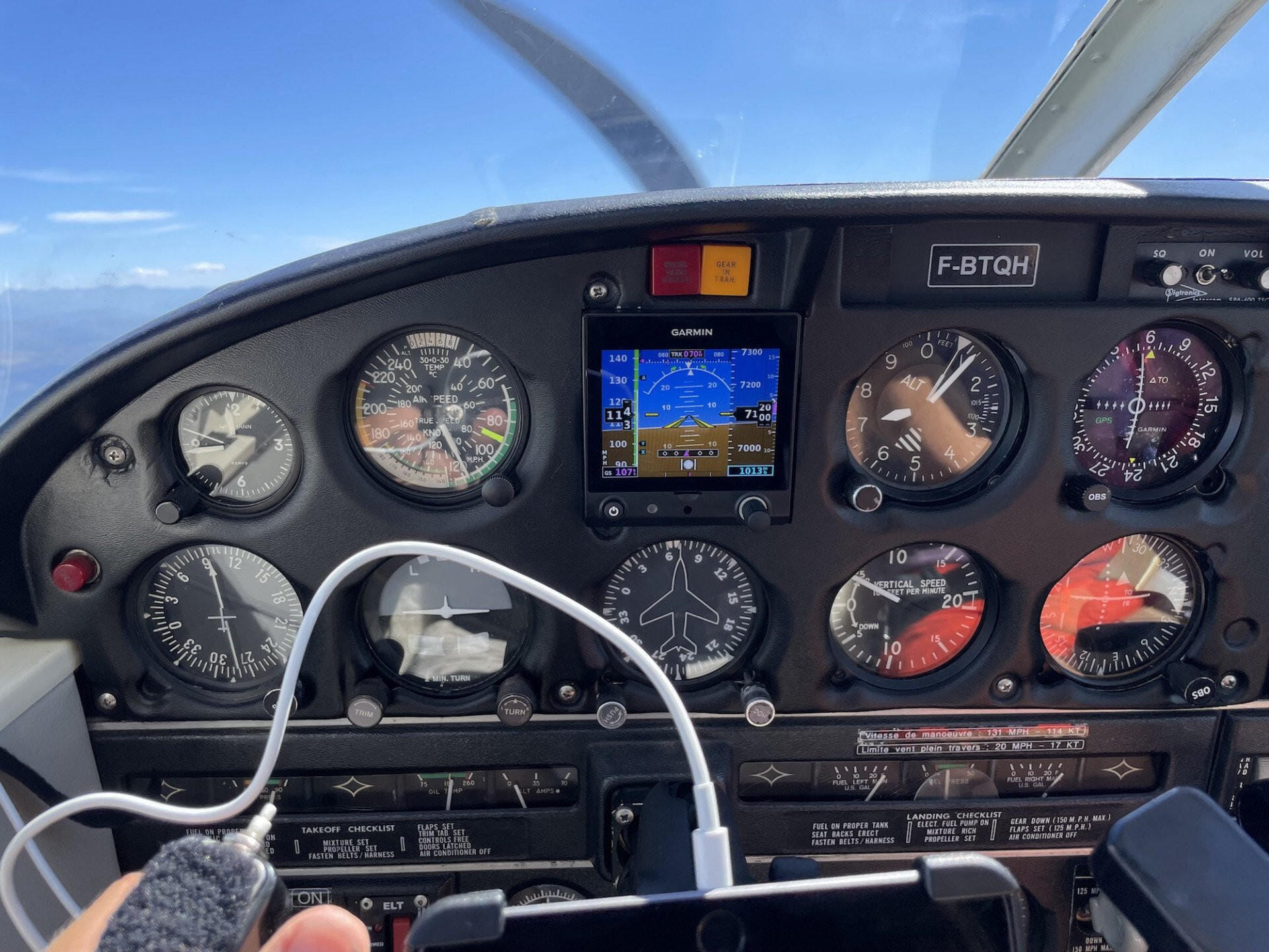 Piper PA28-201 Arrow II