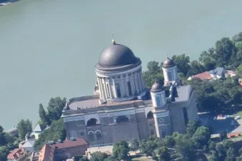The view of the Basilica over the city