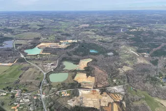 Angoulême et ses alentours en Hélicoptère - 20 min