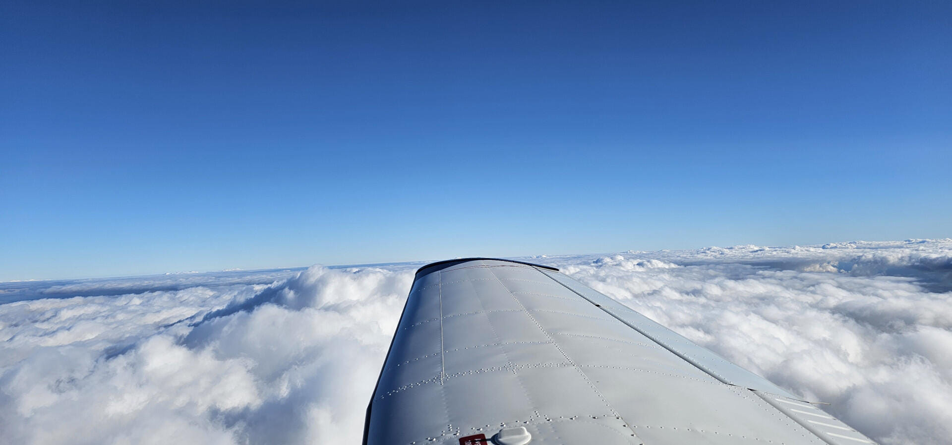 Erlebnisreicher Flug nach Hamburg (Beliebiger Flug möglich)