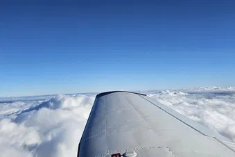 Erlebnisreicher Flug nach Hamburg (Beliebiger Flug möglich)