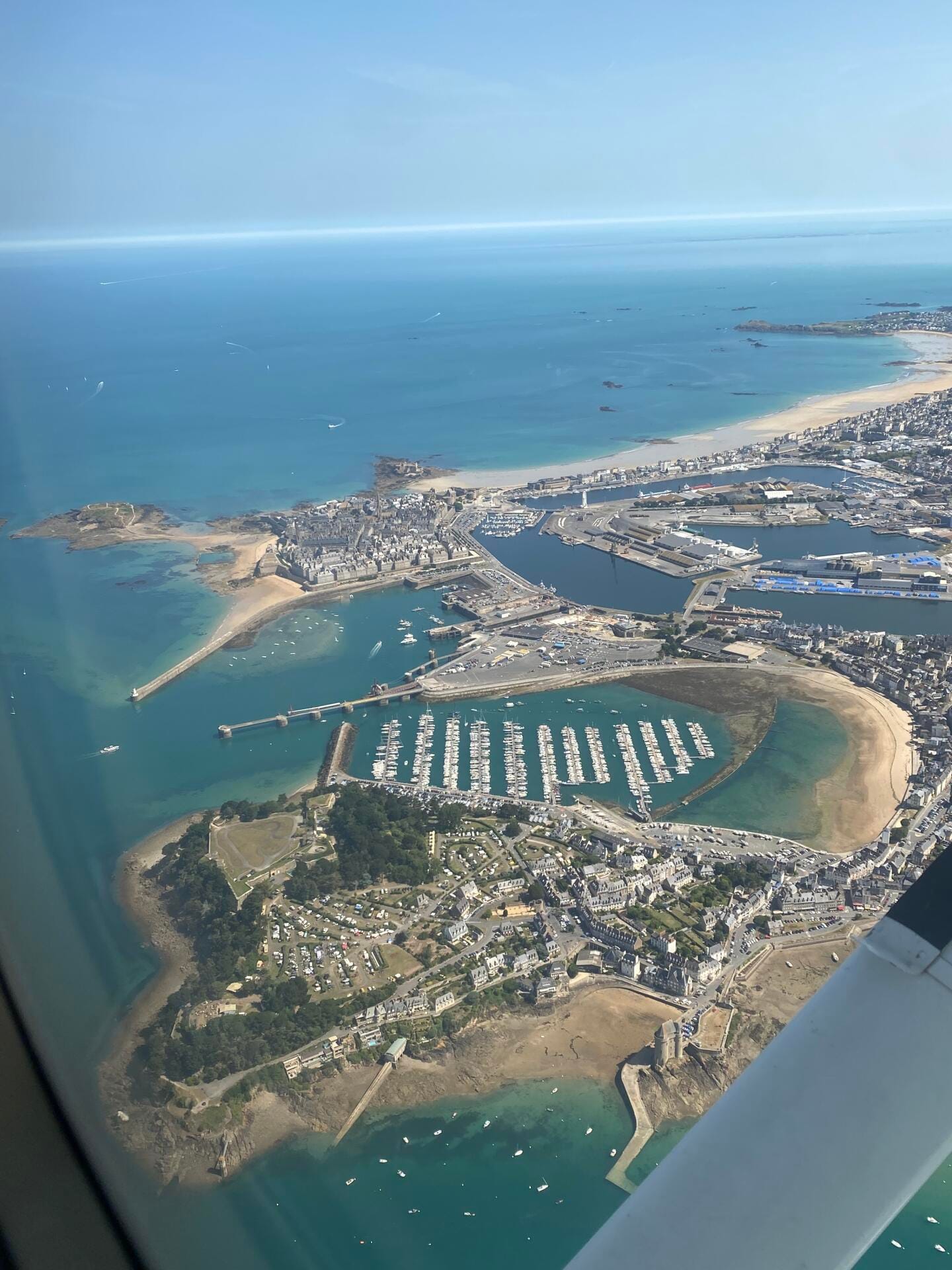 Vol Dinard en Bretagne à Poitiers 11 aout