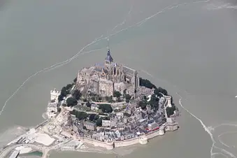Le Mont-Saint-Michel depuis Merville en avion !