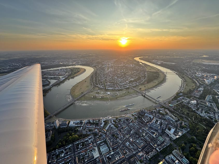 Rundflug ab Dinslaken – Ziele nach Wunsch