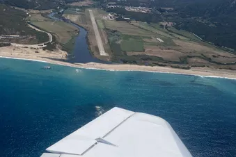 vol LFCC LFKO photo non contractuelle