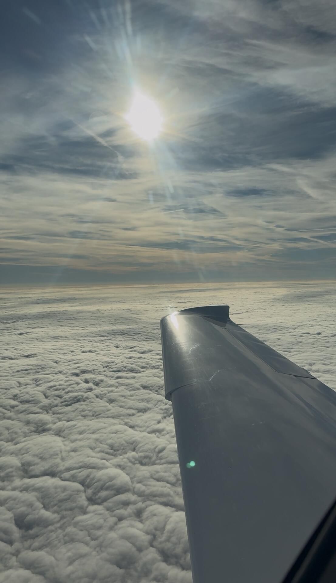 Wir steigen auf bis zu 10.000ft, wo die Luft meistens sehr ruhig ist