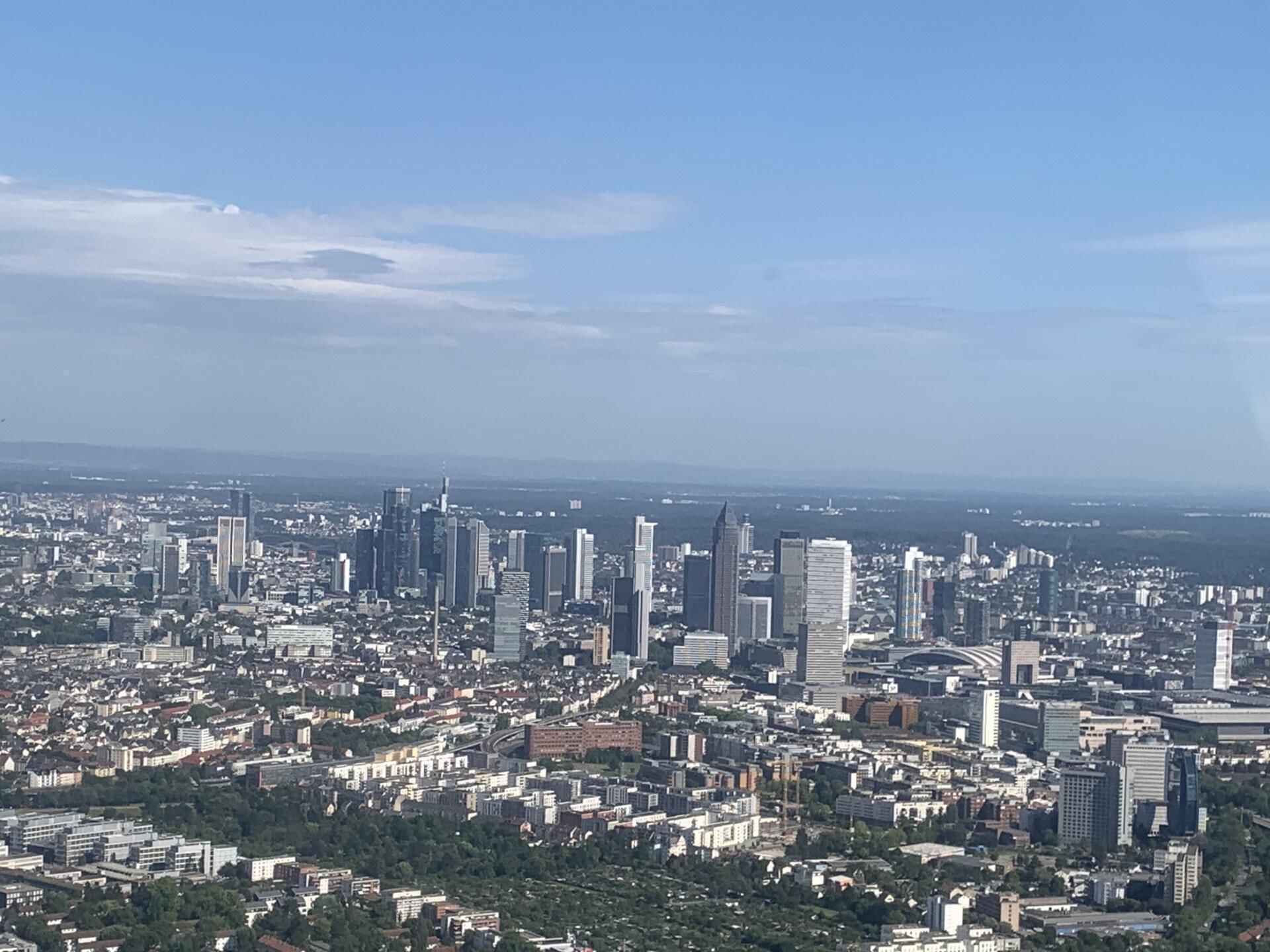 Frankfurt Skyline bei Tag