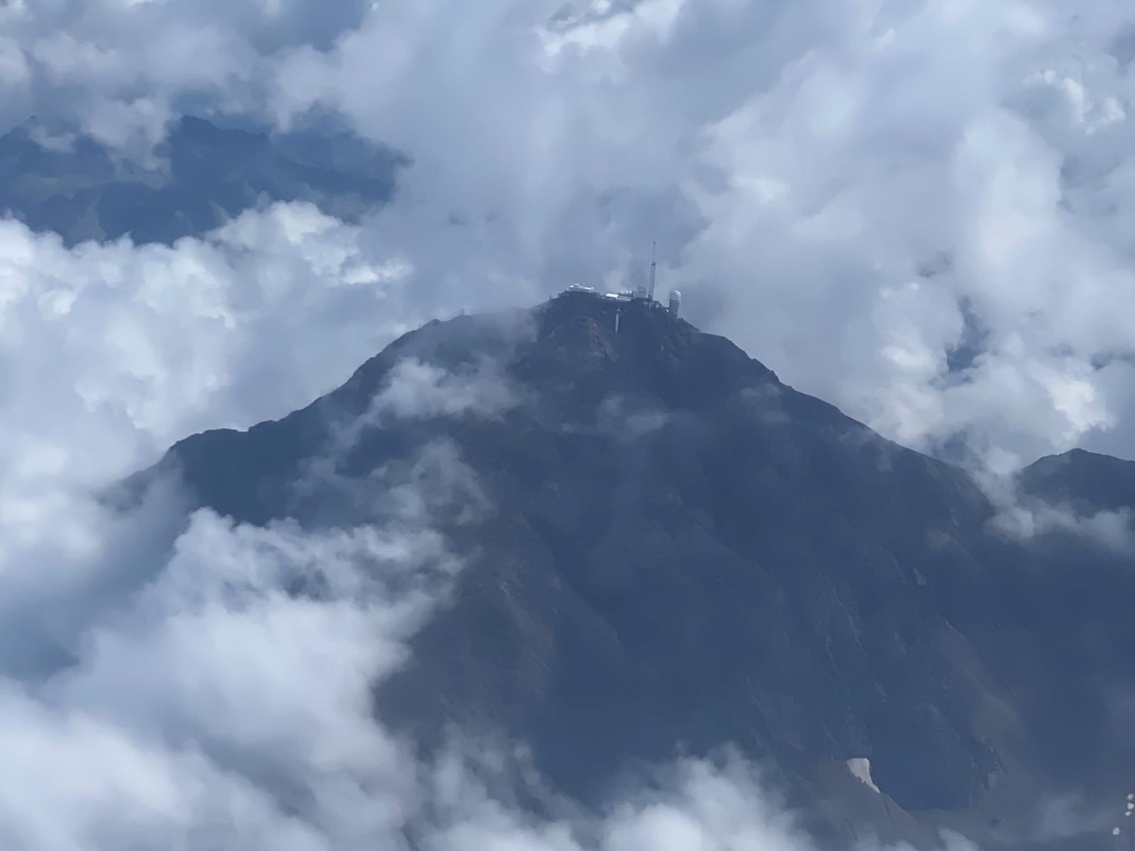 Balade aérienne vers le pic du midi de Bigorre depuis Muret