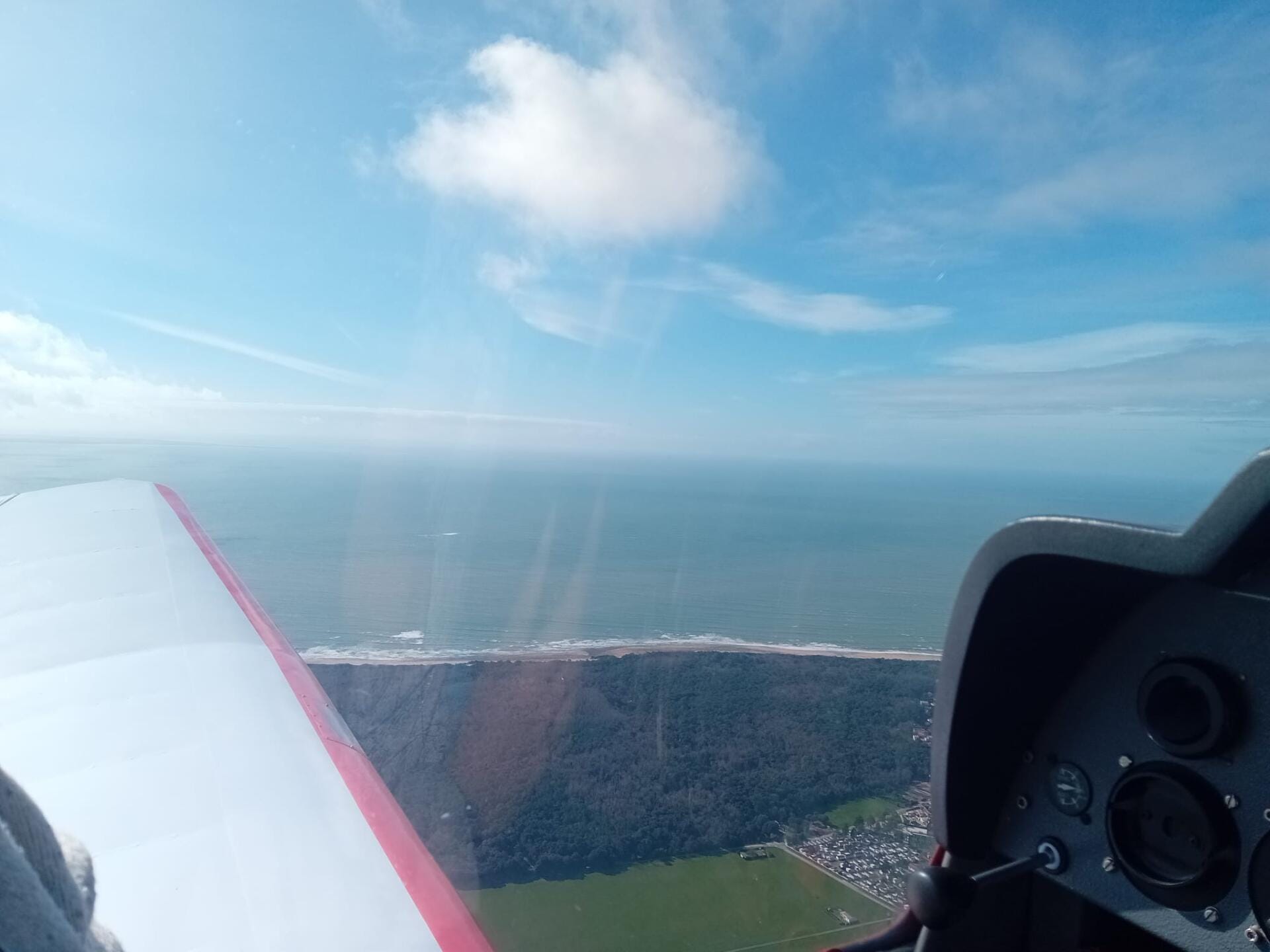 Cap sur Ouessant par la côte de granit rose