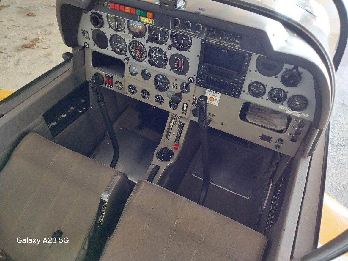 Robin DR400 - 160HP