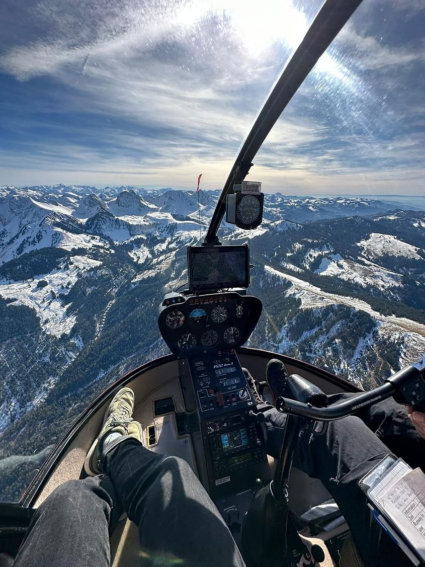 Schwarzsee Rundflug im R22