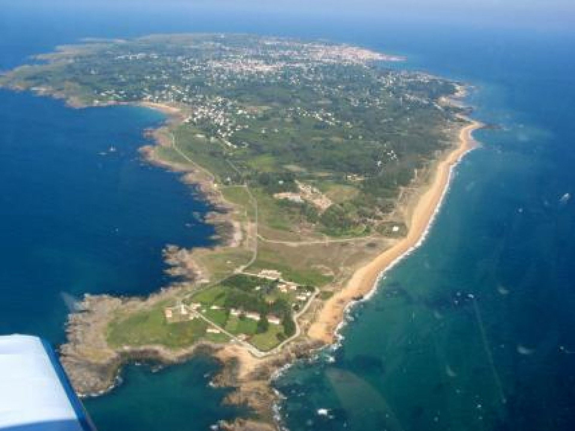 Vol pour l'île d'Yeu en bimoteur | 5 passagers