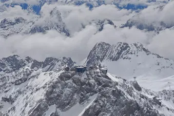 Seen, Schösser und hohe Berge -Traumrunde