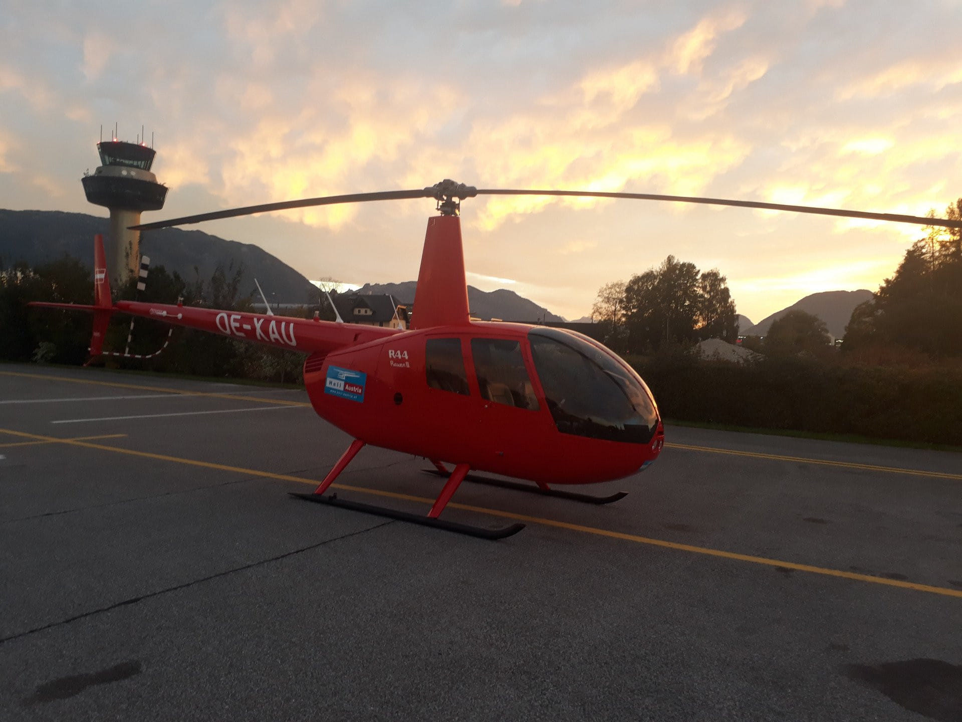 Eine Stunde lang: Hubschrauber selber steuern!