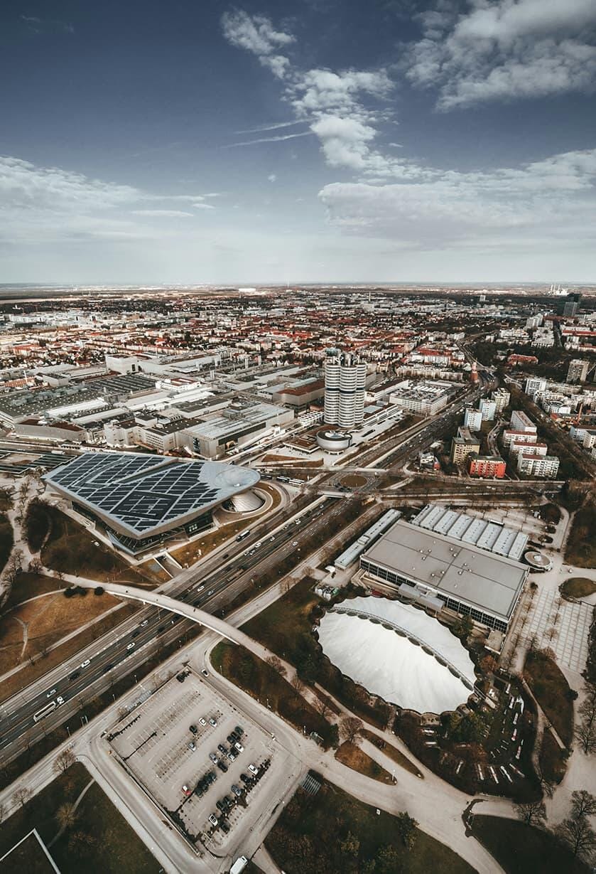 München-Rundflug: Allianz Arena, Marienplatz & Nymphenburg