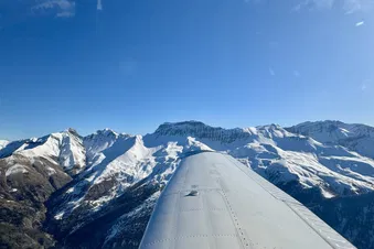 Vol au-dessus du Mont-Blanc avec escale gourmande à Aoste