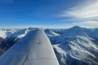 Top Rundflug ins Engadin mit Piz Bernina!