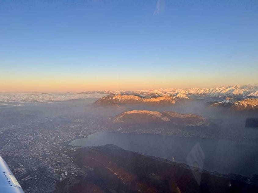 Les Lacs de la région jusqu'au Massif des Bauges
