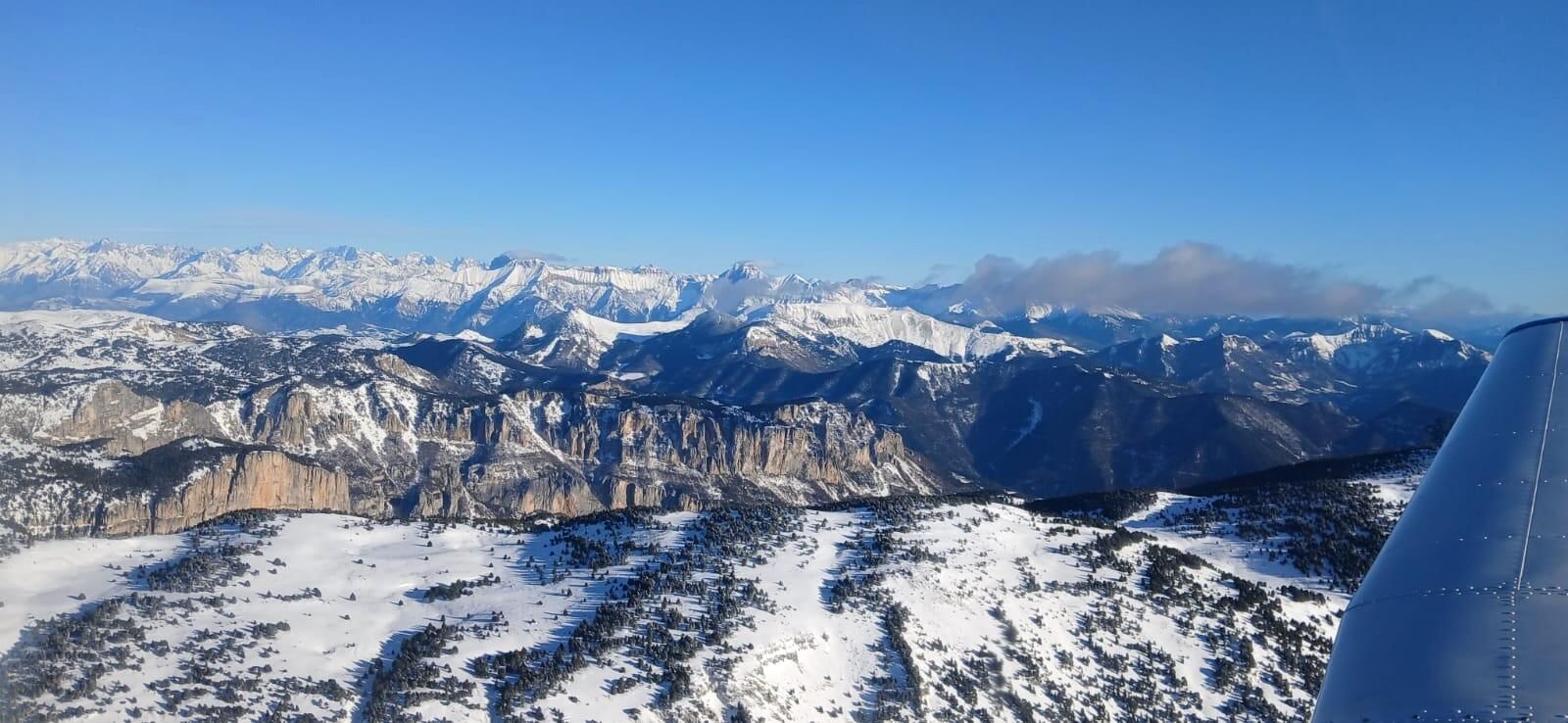 Vue sur le massif des Alpes du Sud