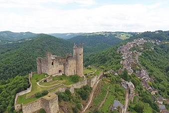 Découverte du Tarn et des Gorges de l'Aveyron par Najac