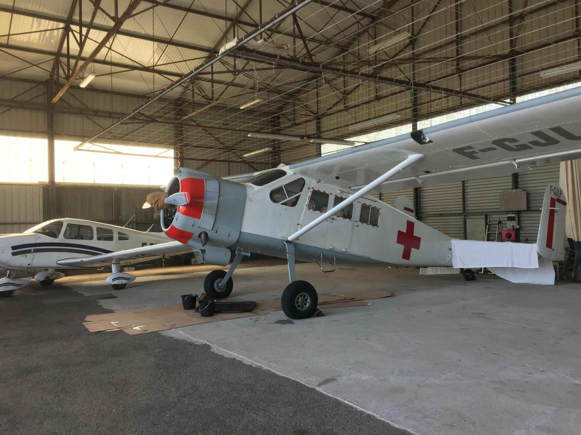 Survolez le Viaduc de Millau en avion privé !