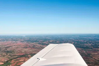 Balade aérienne à la découverte du Viaduc de Millau