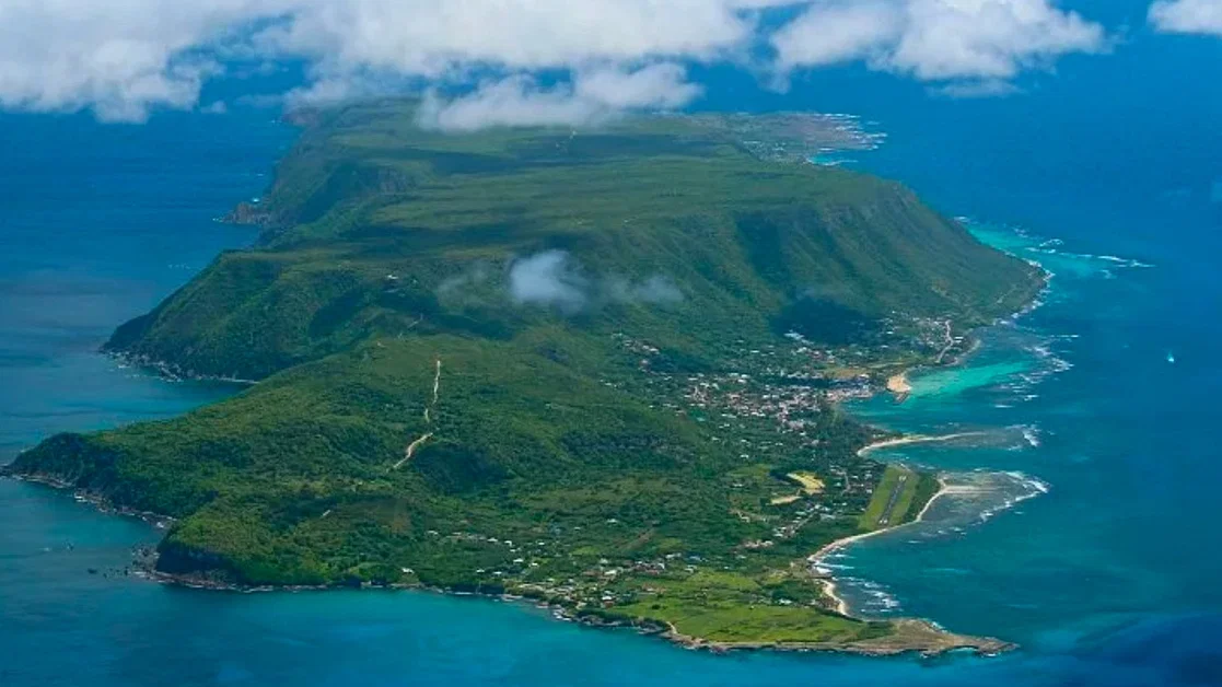 Petite Terre et Désirade - Survol de la Guadeloupe • Wingly