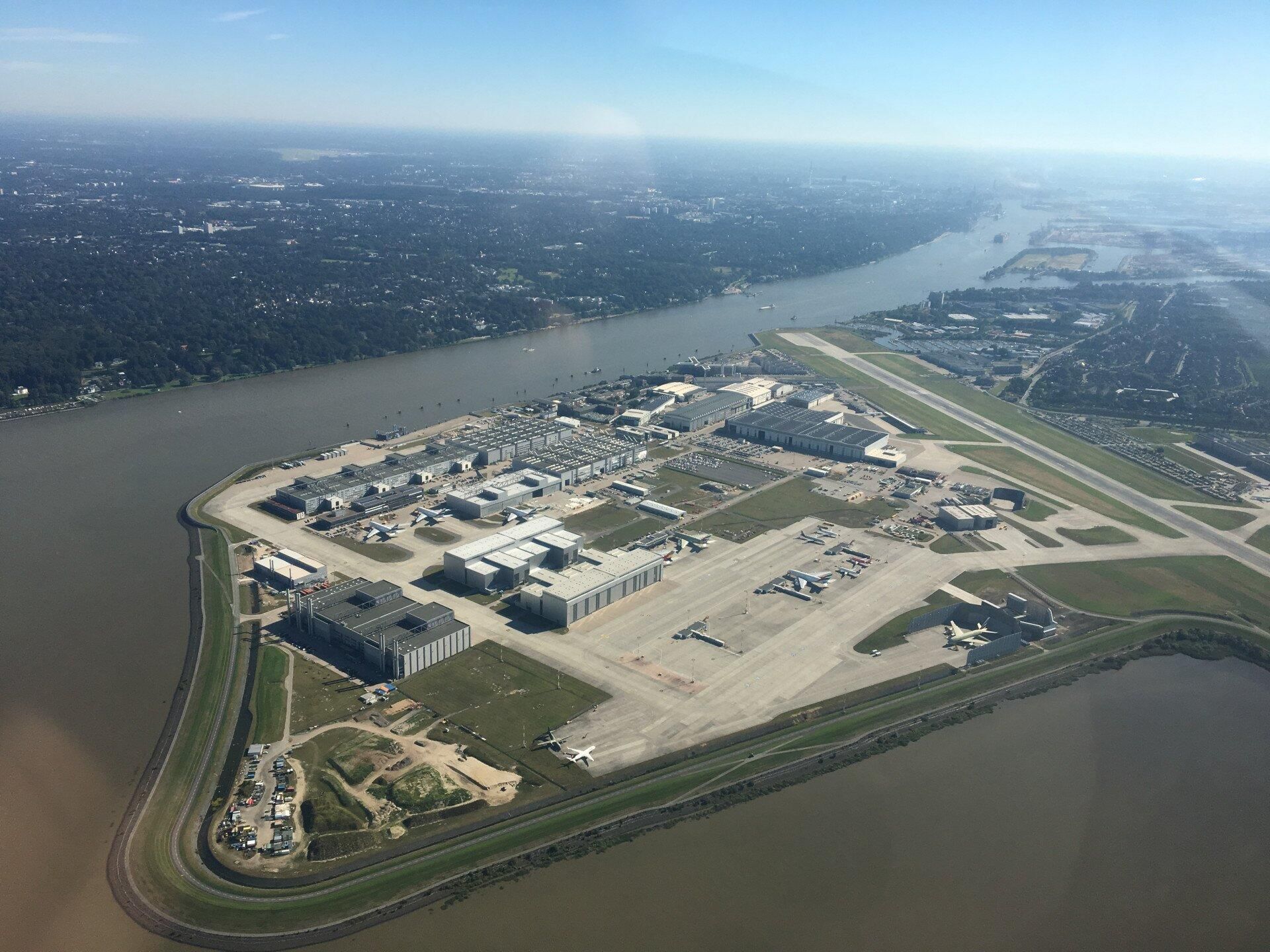 Rundflug über Hamburg