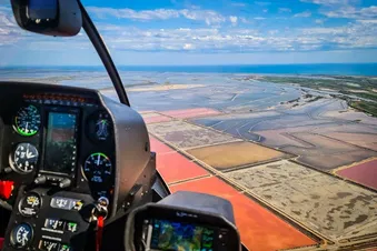 Flamants de Camargue & aigles des Baux de Provence en hélico