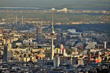 Berlin von oben, einmal um das Zentrum und Potsdam, Werder