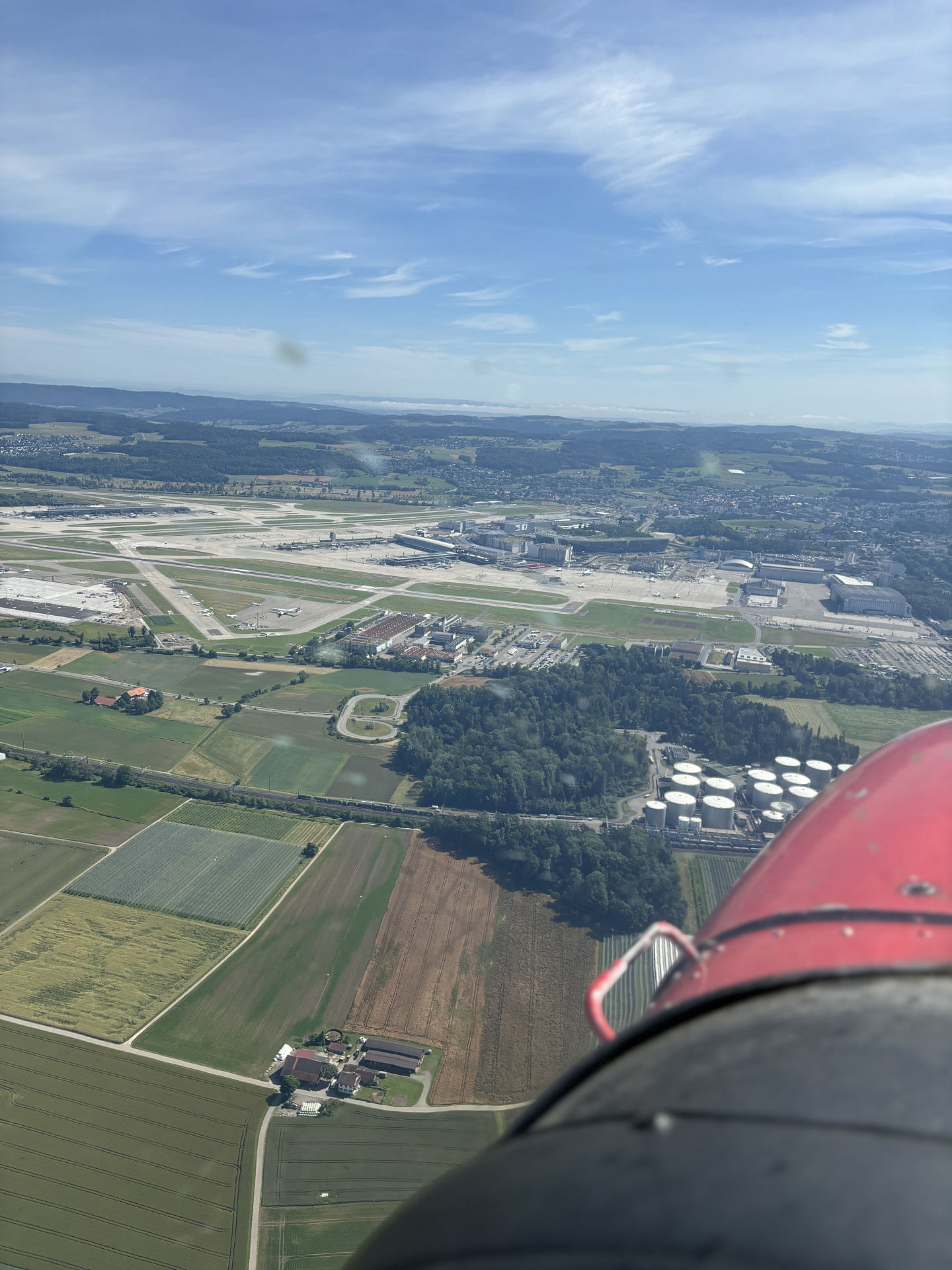Anflug auf Flughafen Zürich