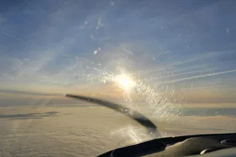 Erlebnisreicher Flug nach Hamburg (Beliebiger Flug möglich)