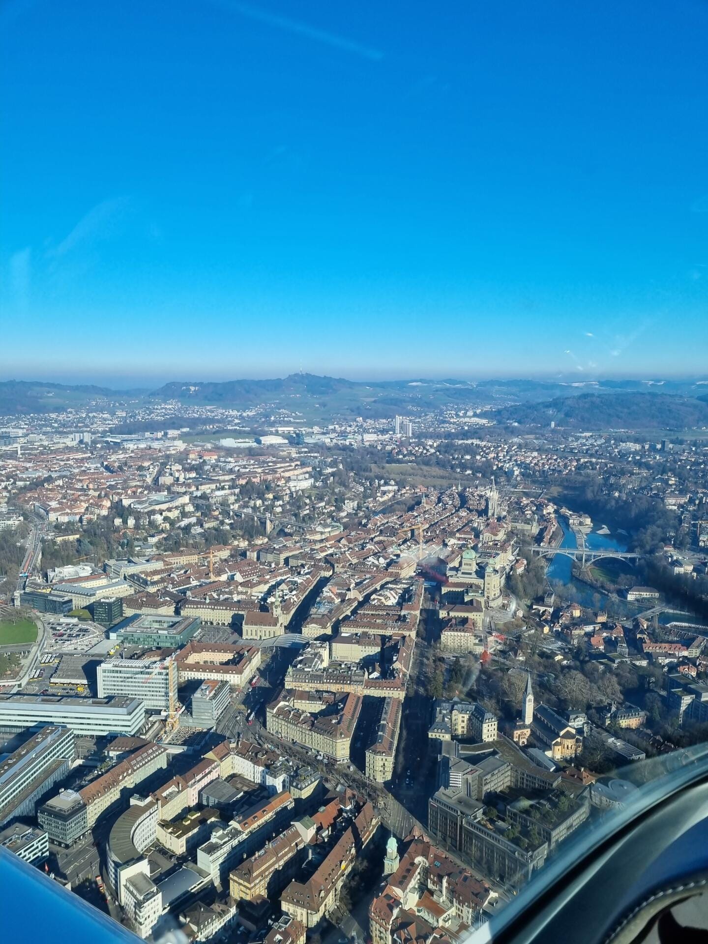 Eiger-Mönch-Jungfrau-Öschinensee-Fribourg-Bern