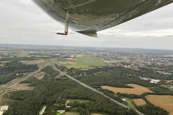 Promenade en avion 100 % électrique autour de Poitiers