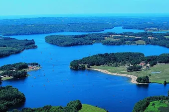 Balade autour du Lac de St Pardoux (3 passagers)