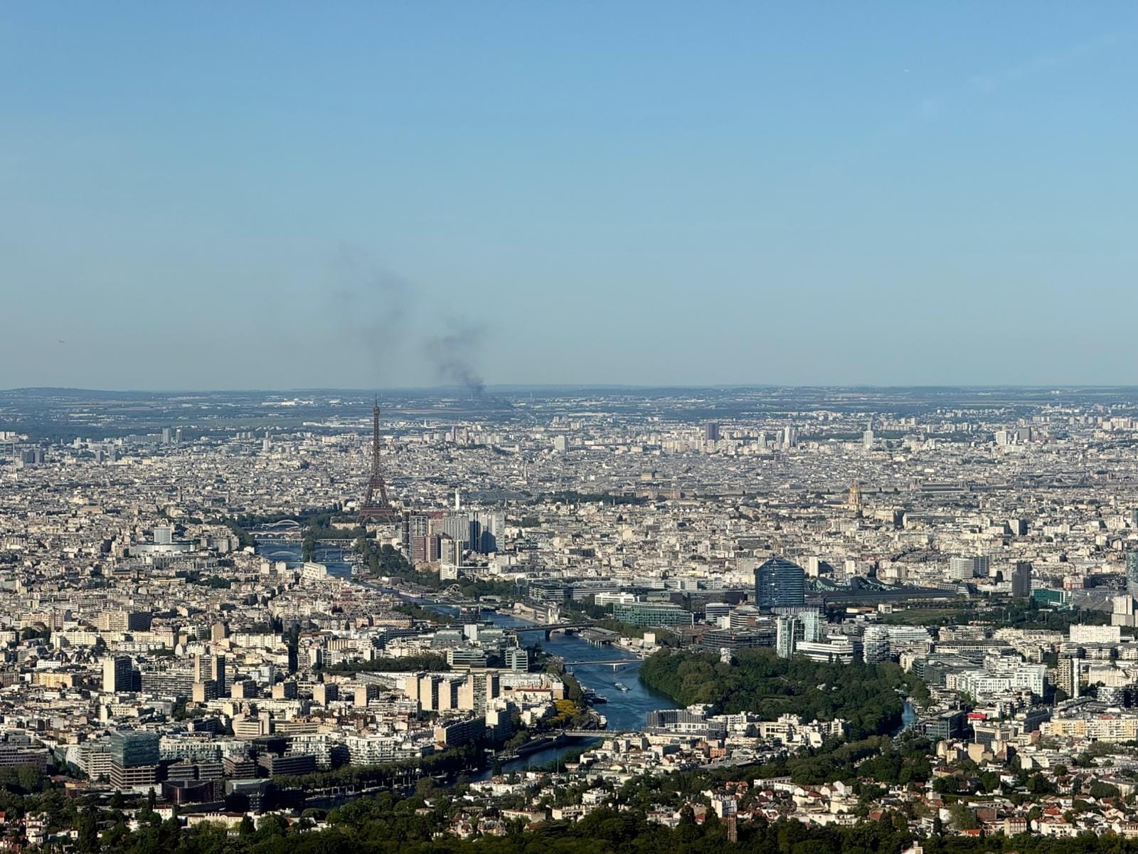 Paris et Versailles vus du ciel — un souvenir pour la vie